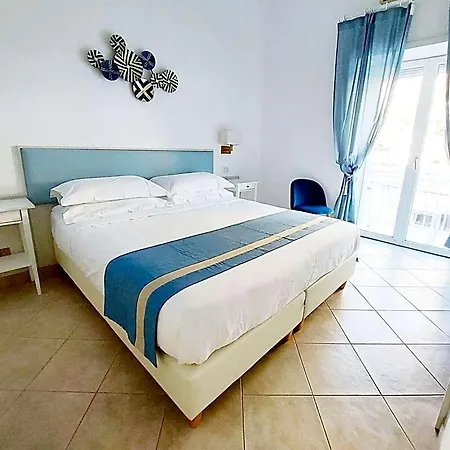 Guarracino Hotell 3*