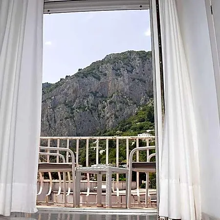 Hotell Guarracino Capri